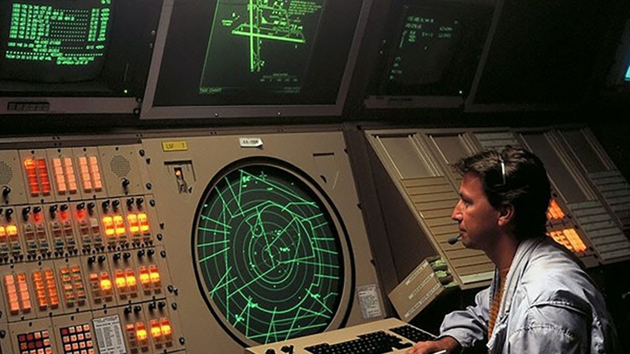  Авиационный локатор