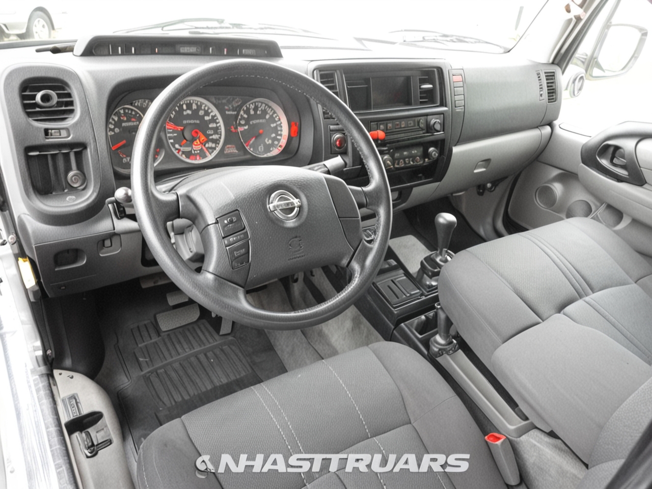  Кабина Nissan Cabstar