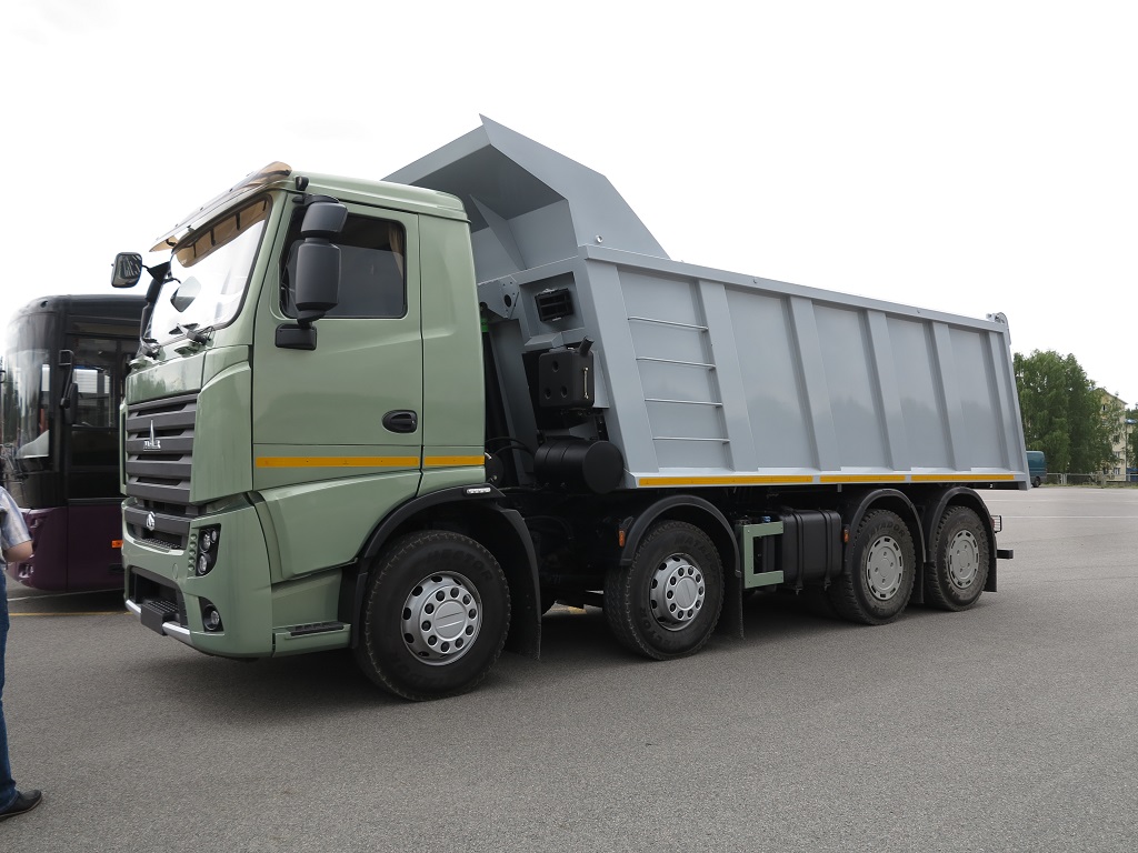 новые модели грузовиков МАЗ